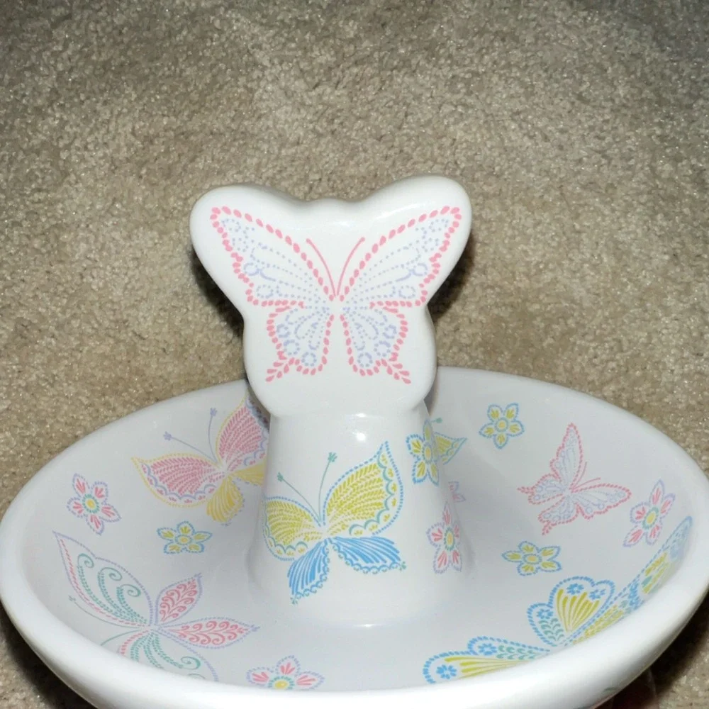 Temp-tations by Tara Butterfly Ceramic Ring Holder Dish Seasonal BT5-141776